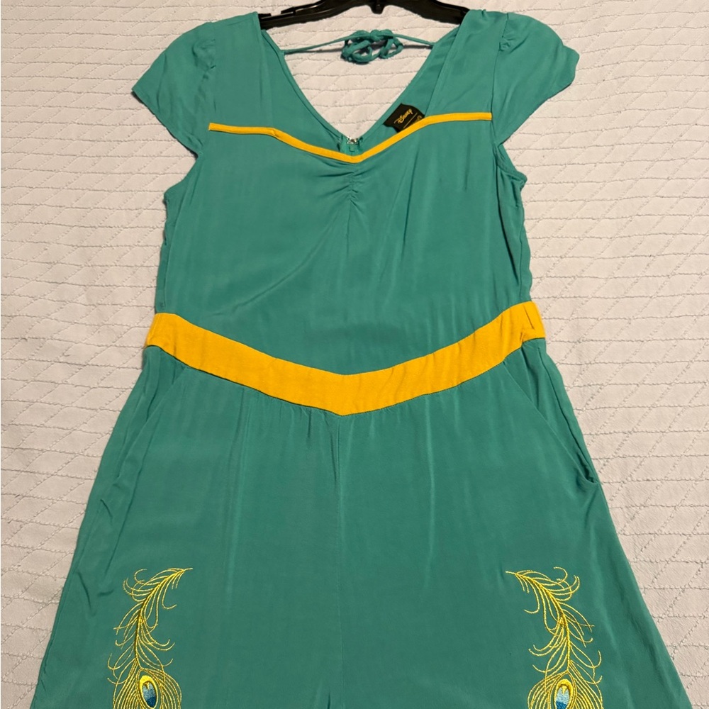 💫 Disney Princess Jasmine–Inspired Dress – Teal & Gold Peacock Detail